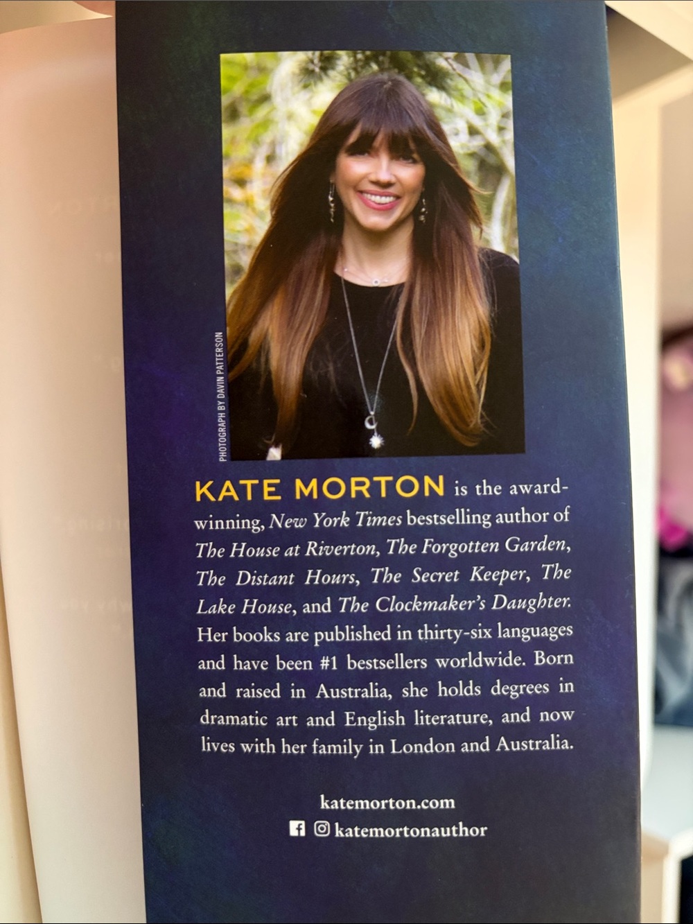 Kate Morton "Homecoming" - Picture 6 of 6